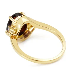 18ct Yellow Gold Garnet and Diamond Ring