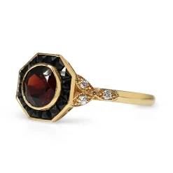 9ct Yellow Gold Garnet, Onyx and Diamond Ring