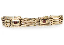 9ct Yellow Gold Gate Link Bracelet with Garnets
