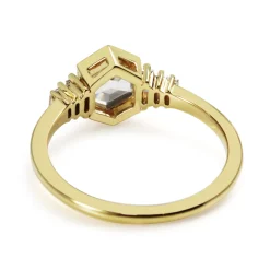 18ct Yellow Gold Hexagonal Step / Portrait Cut Diamond Ring