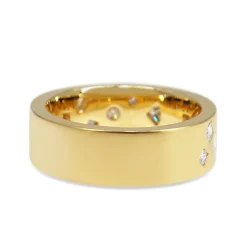 18ct Yellow Gold Mixed Shape Diamond Matte Finished Band
