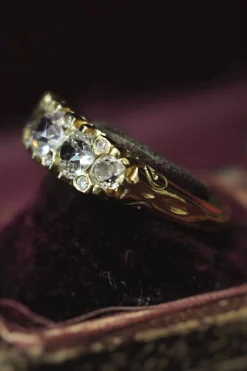 18ct Yellow Gold Old Cut 5 Stone Diamond Ring