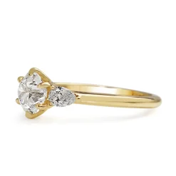 18ct Yellow Gold Old Cut Diamond 3 Stone Ring