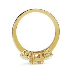 18ct Yellow Gold Old Cut Diamond 3 Stone Diamond Ring