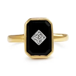 9ct Yellow Gold Onyx and Diamond Rectangle Ring