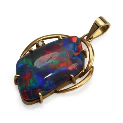 9ct Yellow Gold Opal Triplet Pendant