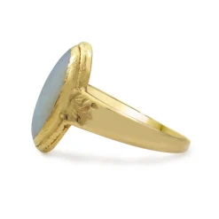 20ct Yellow Gold Opal Vintage Ring