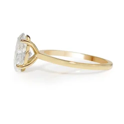 18ct Yellow Gold Oval Diamond Solitaire
