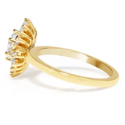18ct Yellow Gold Oval Diamond Starburst Ring