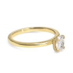 18ct Yellow Gold Oval Diamond Solitaire