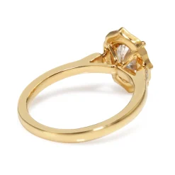 18ct Yellow Gold Oval Vintage Style Halo Ring