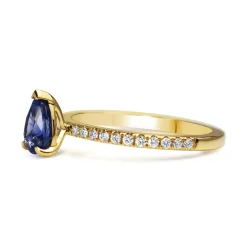 18ct Yellow Gold Pear Sapphire Solitaire Diamond Ring