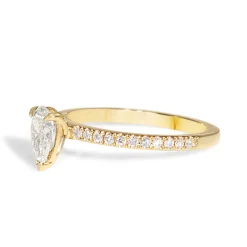 18ct Yellow Gold Pear Solitaire Diamond Ring