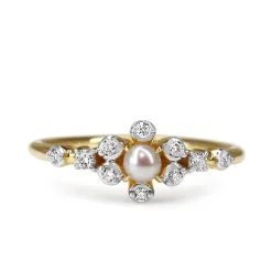 9ct Yellow Gold Pearl and Diamond Fine Daisy Style Ring