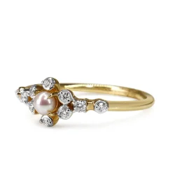 9ct Yellow Gold Pearl and Diamond Fine Daisy Style Ring