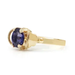 18ct Yellow Gold Purple Sapphire Vintage Ring