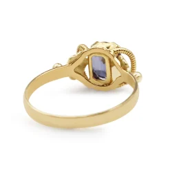 18ct Yellow Gold Purple Sapphire Vintage Ring