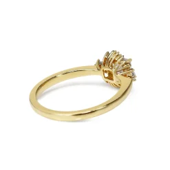 18ct Yellow Gold Radiant Halo East West Diamond Ring