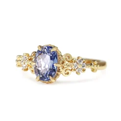 18ct Yellow Gold Sapphire and Diamond Vintage Style Ring