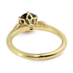 18ct Yellow Gold Teal Sapphire Solitaire Ring