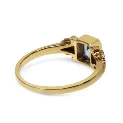 9ct Yellow Gold Topaz Vintage Style Ring