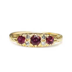 18ct Yellow Gold Victorian Style Ruby and Diamond 3 Stone Ring