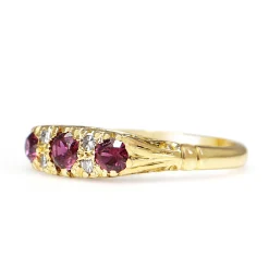 18ct Yellow Gold Victorian Style Ruby and Diamond 3 Stone Ring