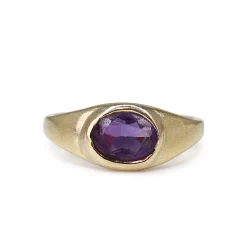 14ct Yellow Gold Vintage Amethyst Signet Ring