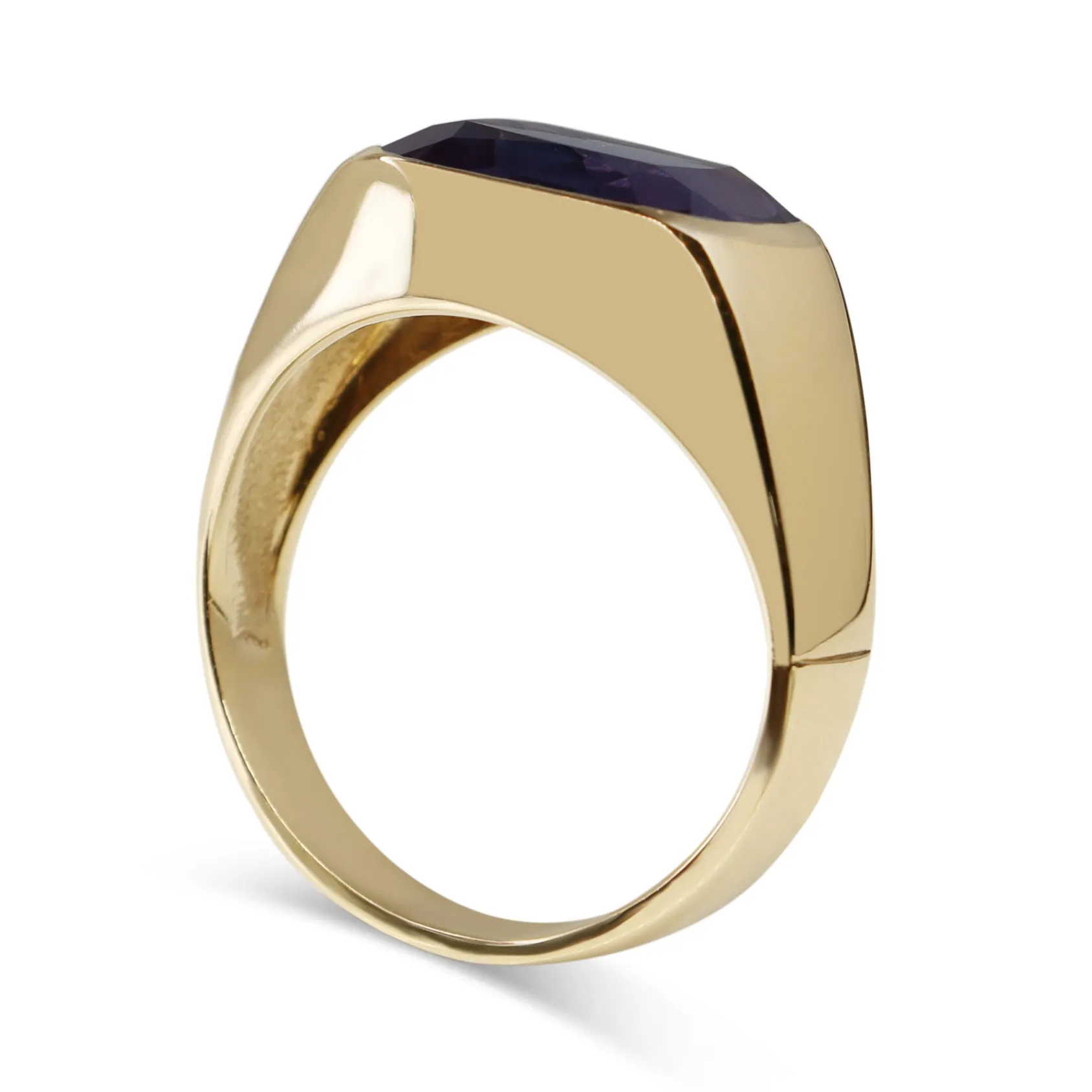 10ct Yellow Gold Vintage Amethyst Signet Ring