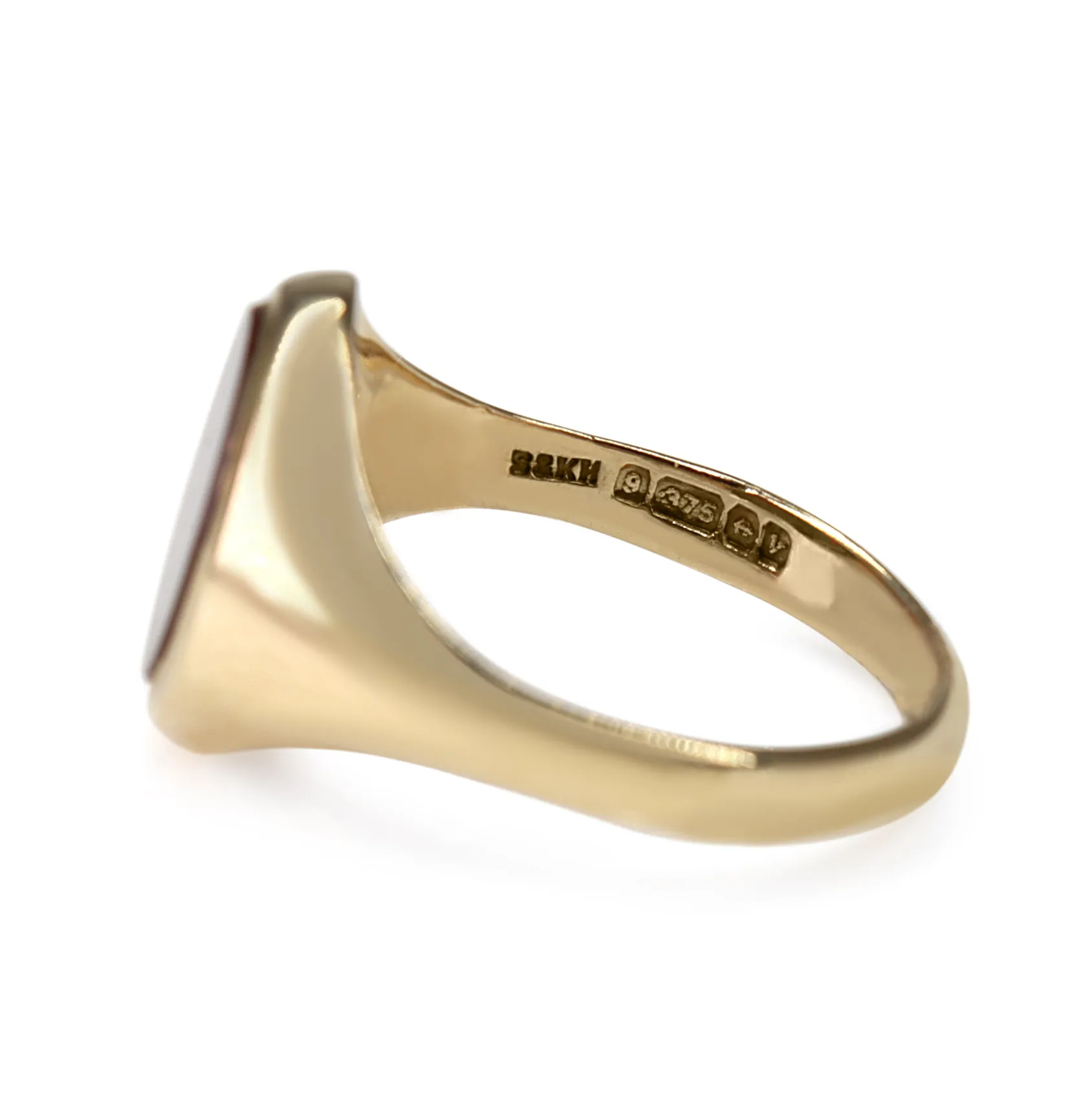 9ct Yellow Gold Vintage Carnelian Signet Ring