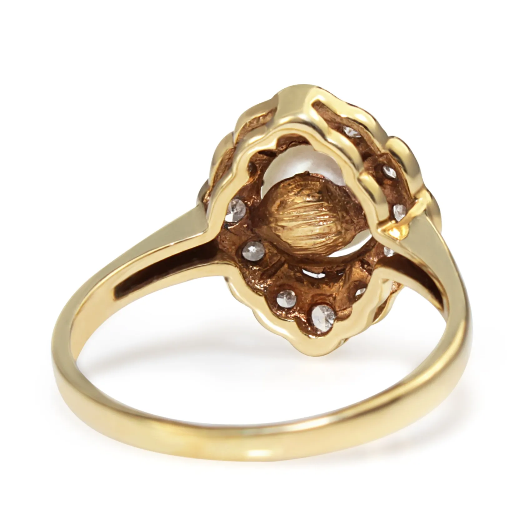 14ct Yellow Gold Vintage Cultured Pearl and Diamond Halo Ring
