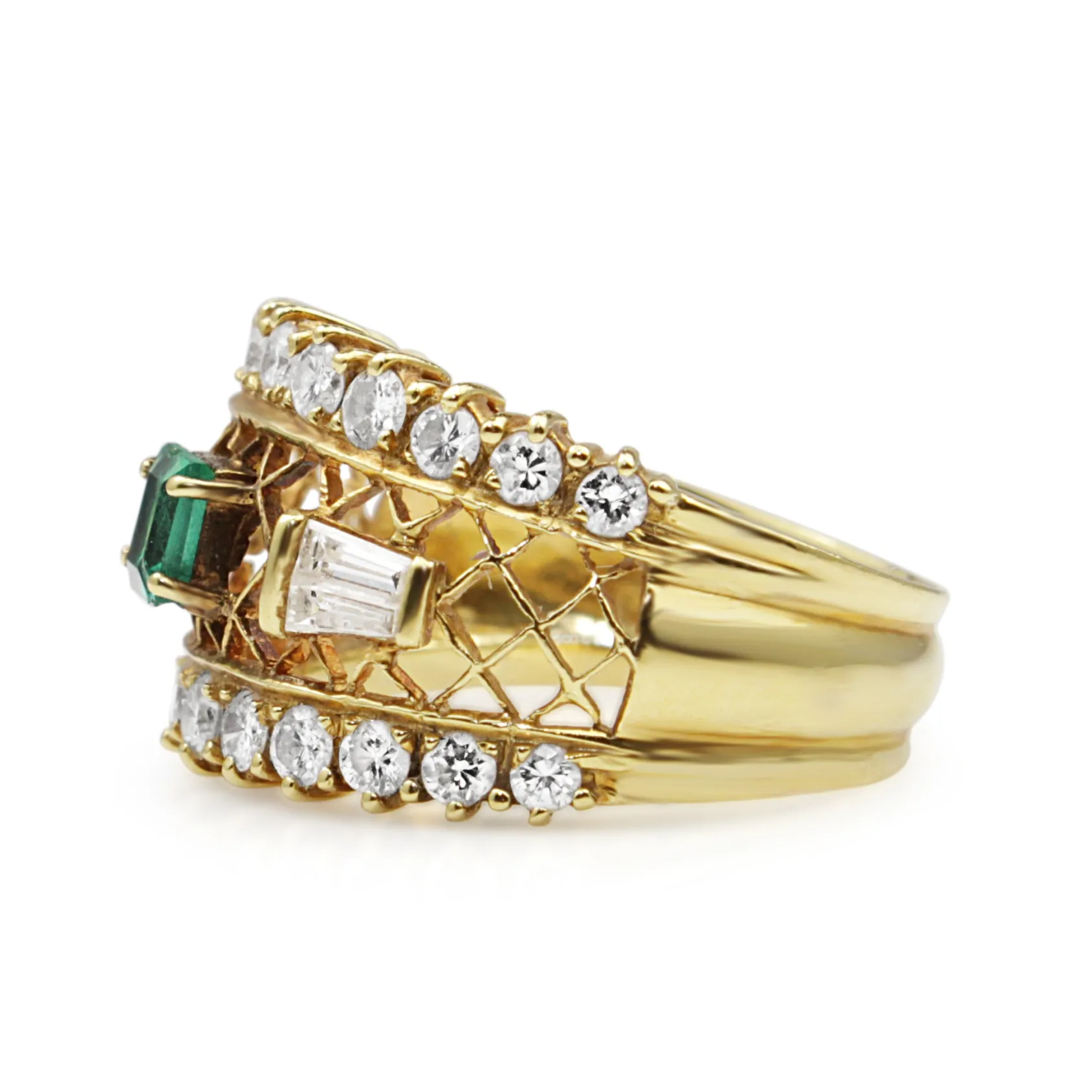 18ct Yellow Gold Vintage Emerald and Diamond Ring