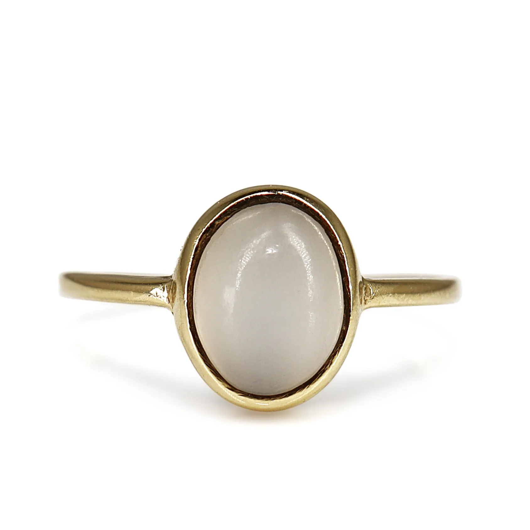 9ct Yellow Gold Vintage Moonstone Ring