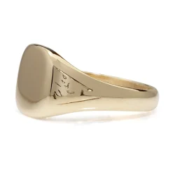 9ct Yellow Gold Vintage Signet Ring