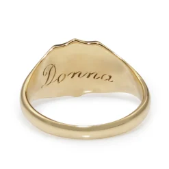 9ct Yellow Gold Vintage Signet Ring