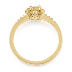 18ct Yellow Gold Vintage Style Diamond Halo Ring