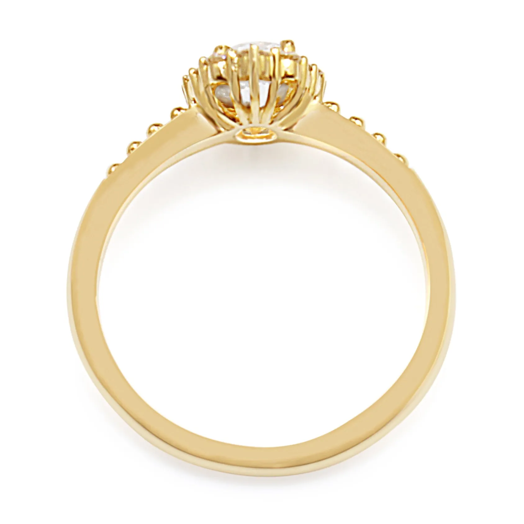 18ct Yellow Gold Vintage Style Diamond Halo Ring