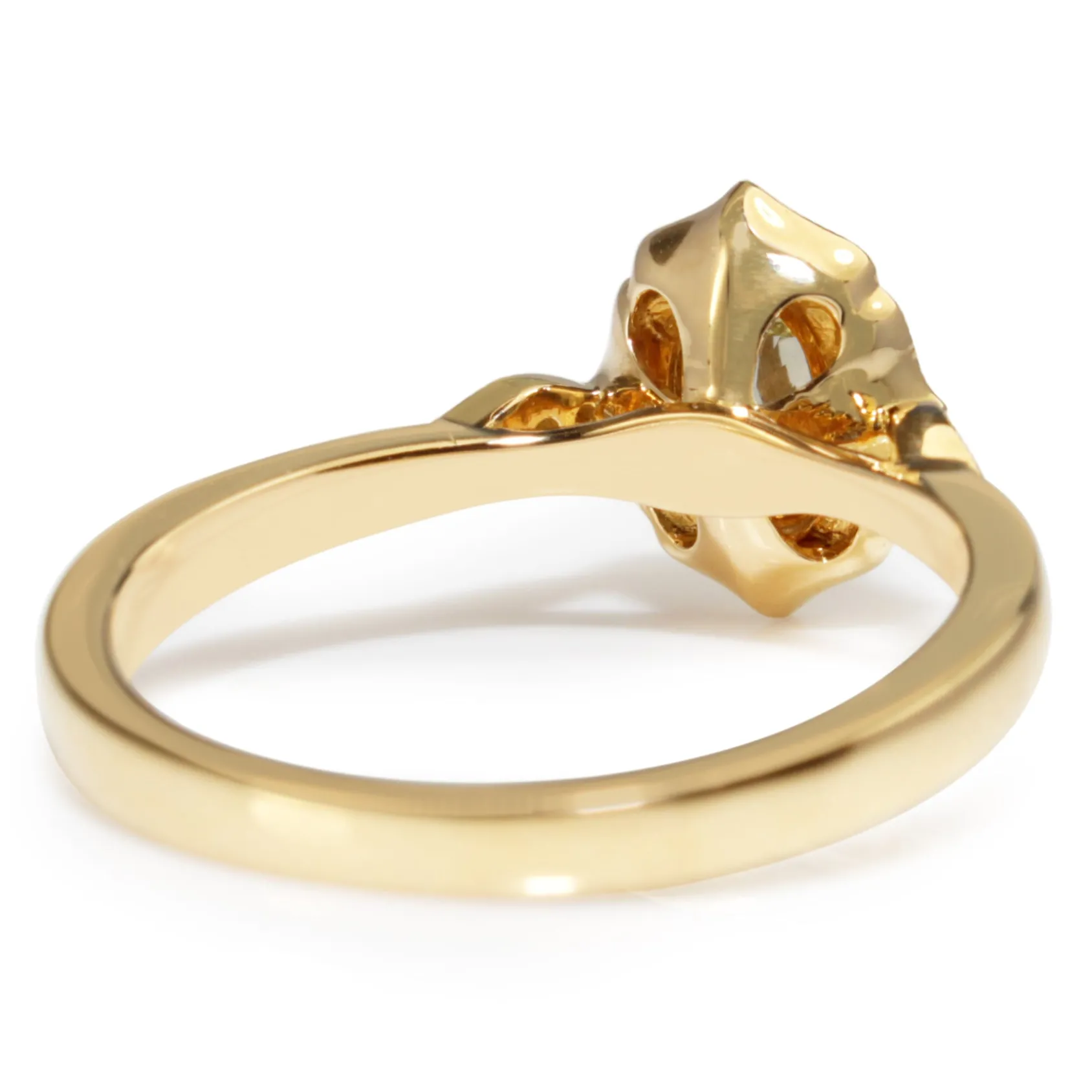 18ct Yellow Gold Vintage Style Yellow Diamond Halo Ring