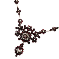 Garnet Gold Antique Garnet and Pearl Necklace