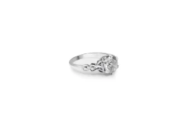Platinum and 18ct White Gold Vintage Style Diamond Ring