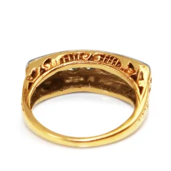 Platinum and 14ct Yellow Gold 7 Stone Diamond Ring