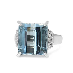 Platinum Aquamarine and Diamond Vintage Ring