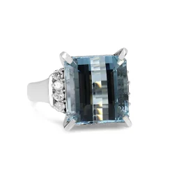 Platinum Aquamarine and Diamond Vintage Ring