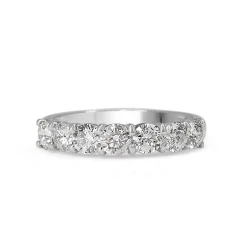 Platinum 1.04ct Diamond Shared Claw Band Ring