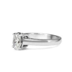 Platinum 1.00ct Oval Diamond Solitaire Ring