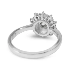 Platinum Diamond Halo Cluster Ring
