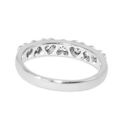 Platinum Diamond Heart Band Ring