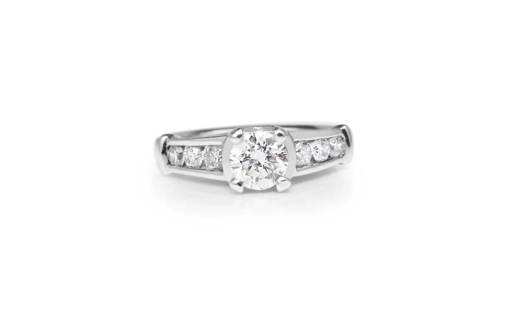 Platinum Diamond Solitaire Ring