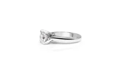 Platinum Estate Diamond Solitaire