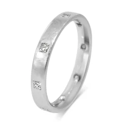Platinum Rubbed in Princess Cut Diamond Band Ring